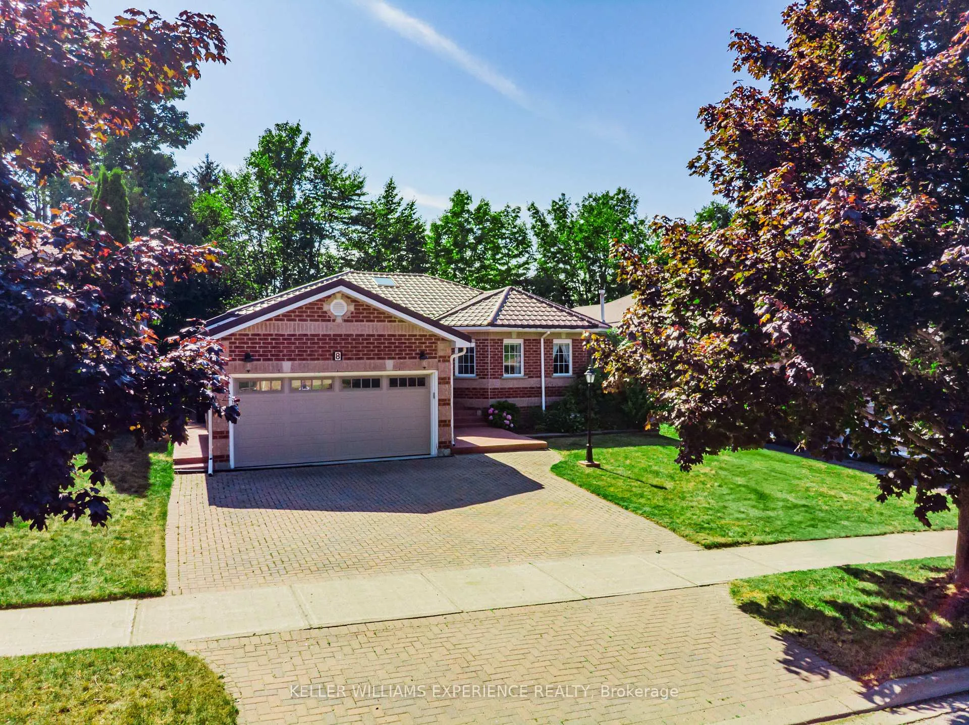 Front of 8 Kell Place
