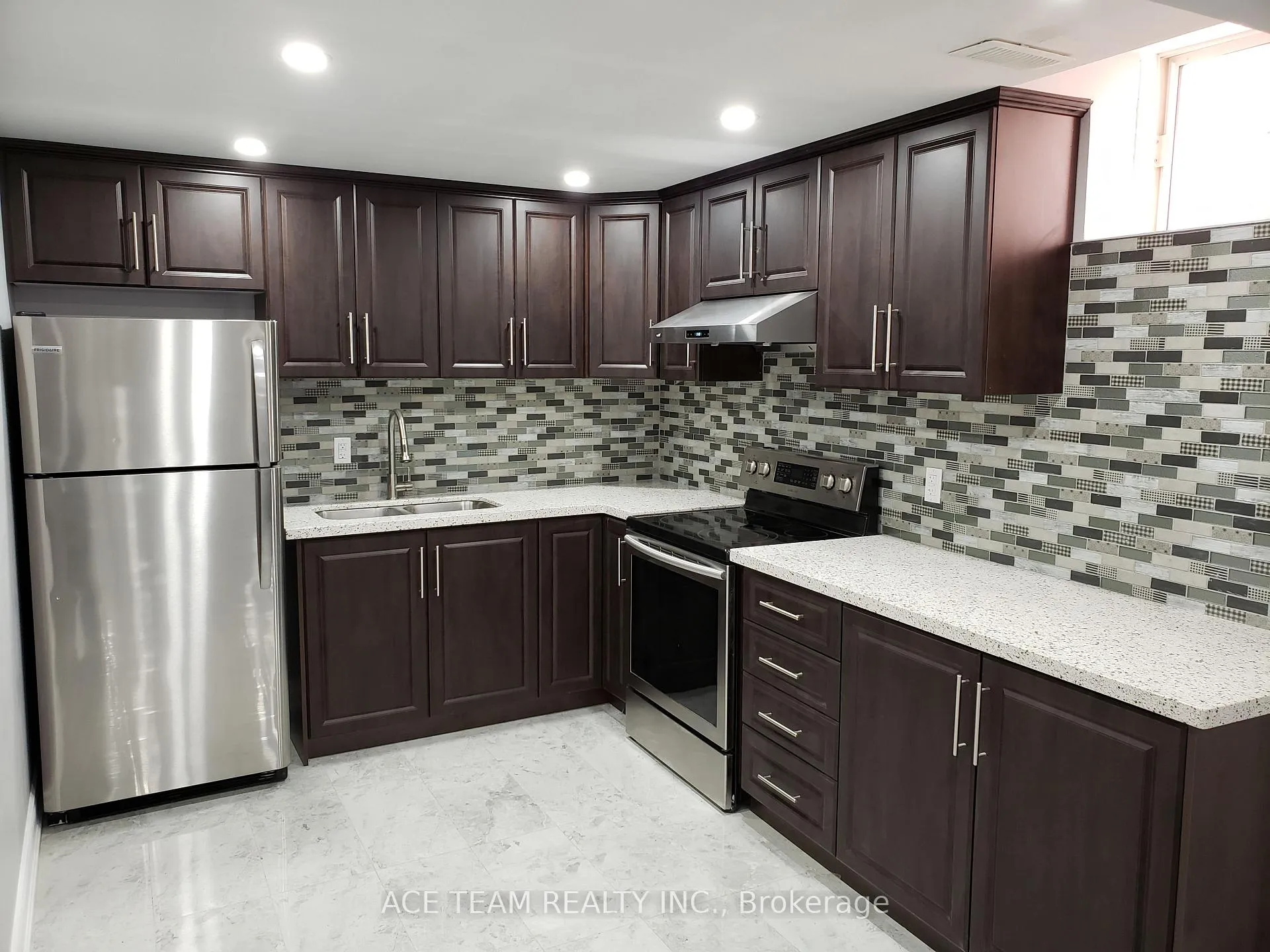 Photo 1 of Unit Bsmt, 64 Valleyway Drive, Brampton, Credit Valley — HOMEH