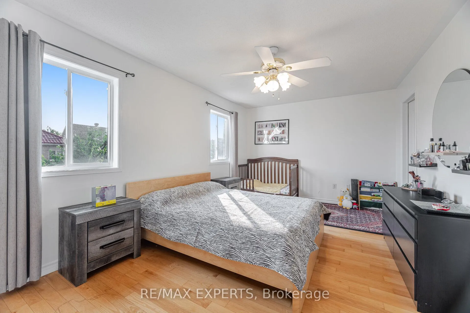 Photo 19 of 94 Queen Mary Drive, Brampton, Fletcher's Meadow — HOMEH