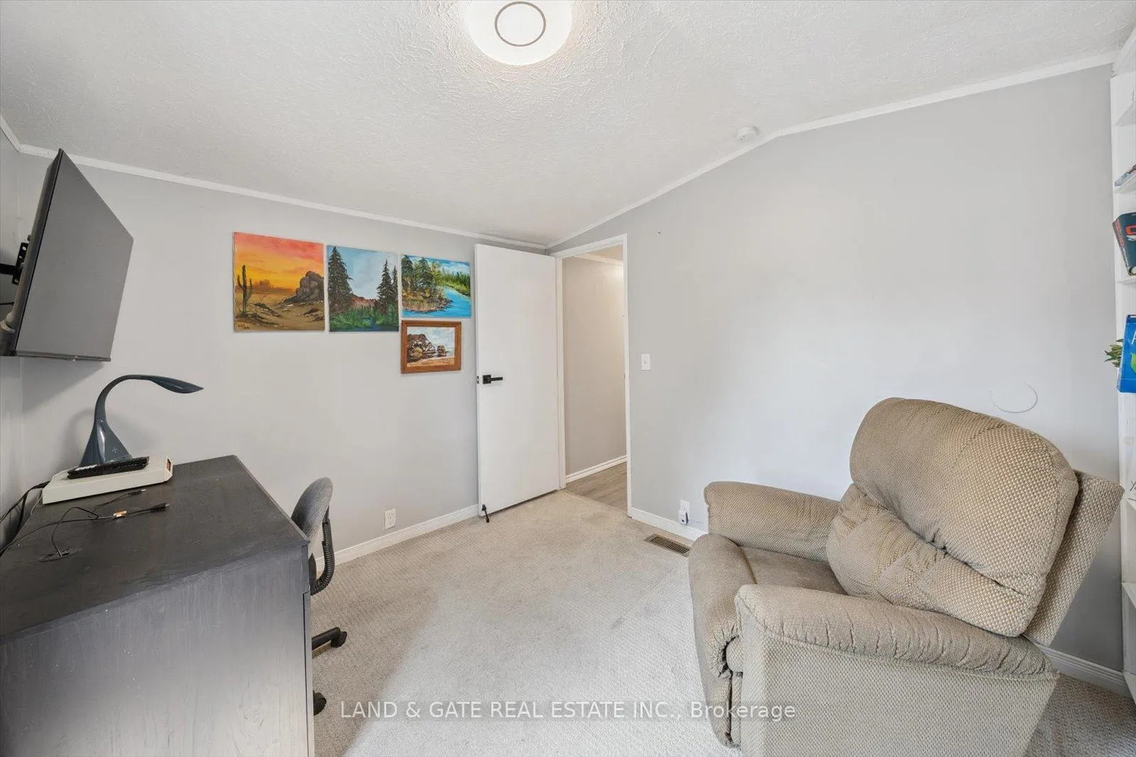 Photo 25 of 1 Park Lane, Hamilton Township, Rural Hamilton — HOMEH