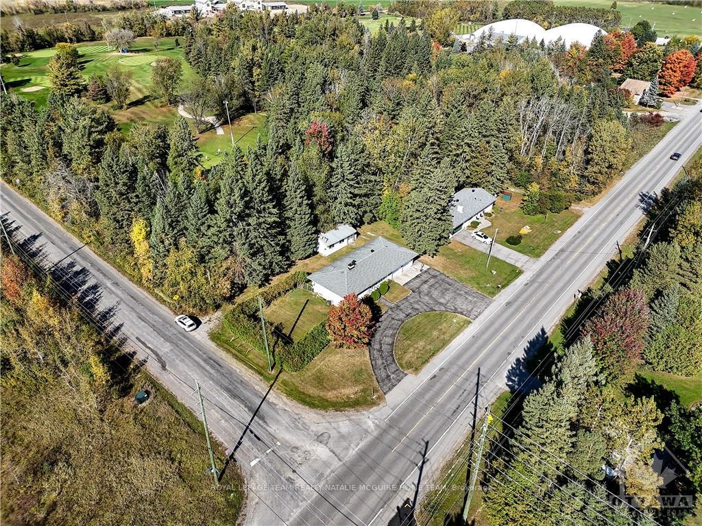 Photo 3 of 1979 Richardson Side Road, Ottawa, Huntley Ward (South East) — HOMEH