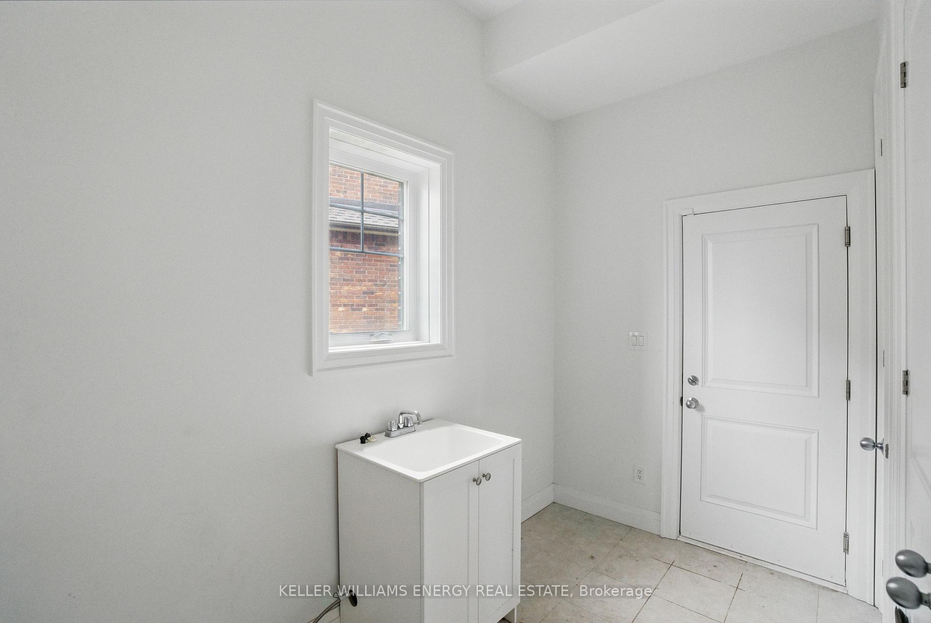 Photo 18 of 30 Higham Place, Clarington, Bowmanville — HOMEH