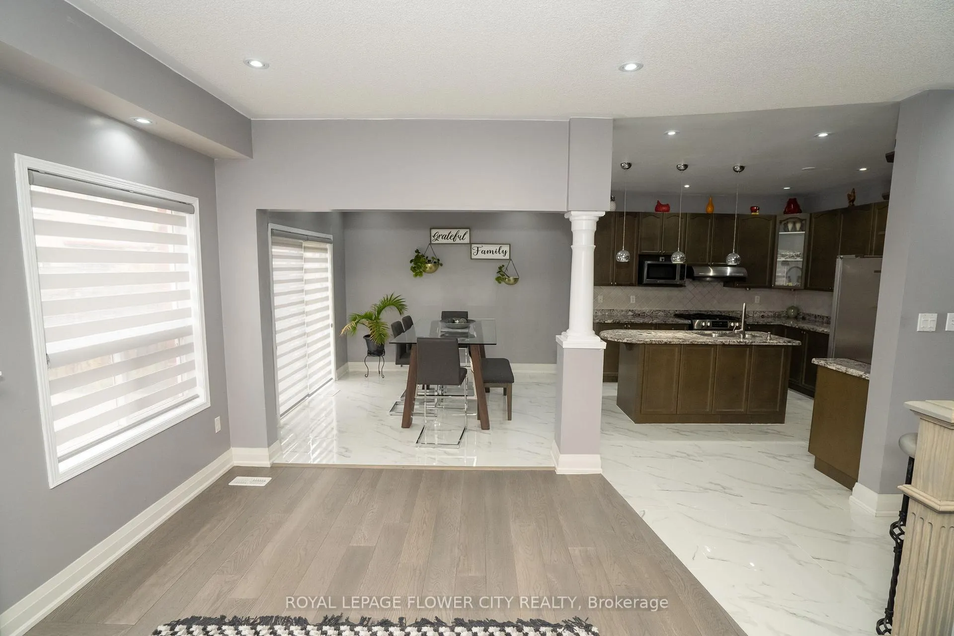 Photo 14 of 26 Ranchero Drive, Brampton, Fletcher's Meadow — HOMEH