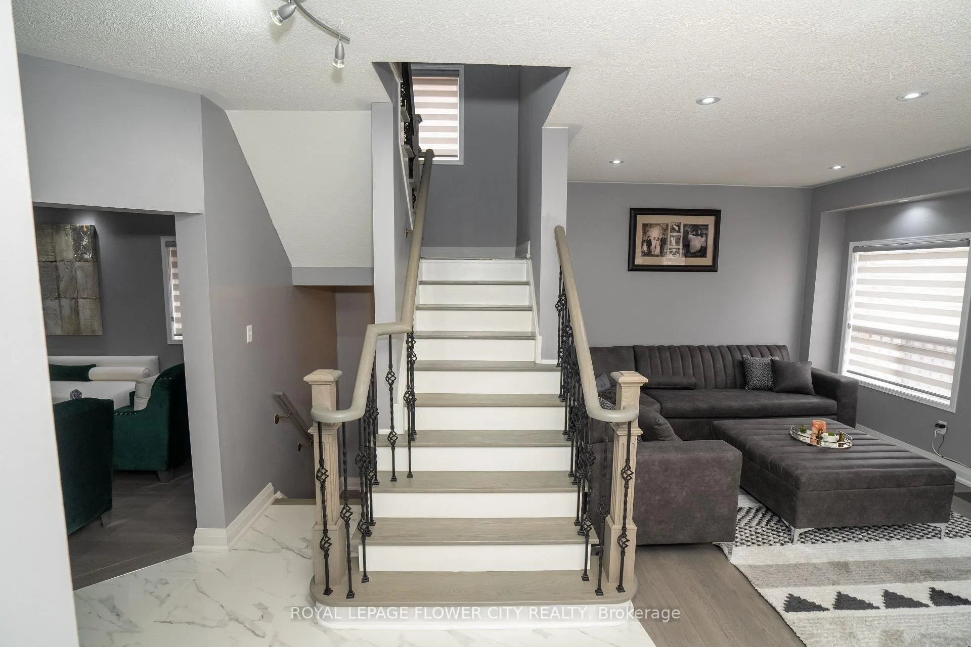 Photo 16 of 26 Ranchero Drive, Brampton, Fletcher's Meadow — HOMEH