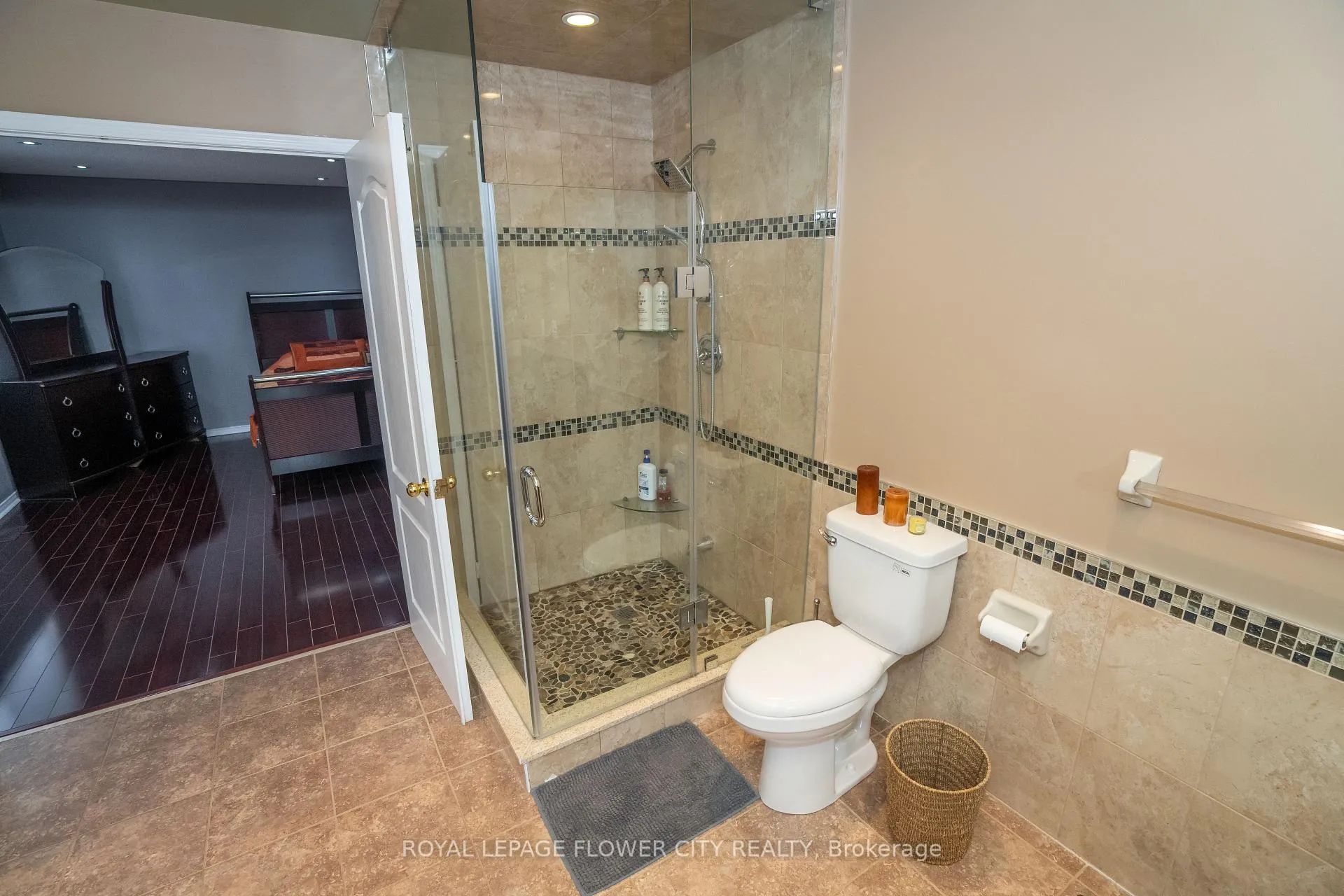 Photo 22 of 26 Ranchero Drive, Brampton, Fletcher's Meadow — HOMEH