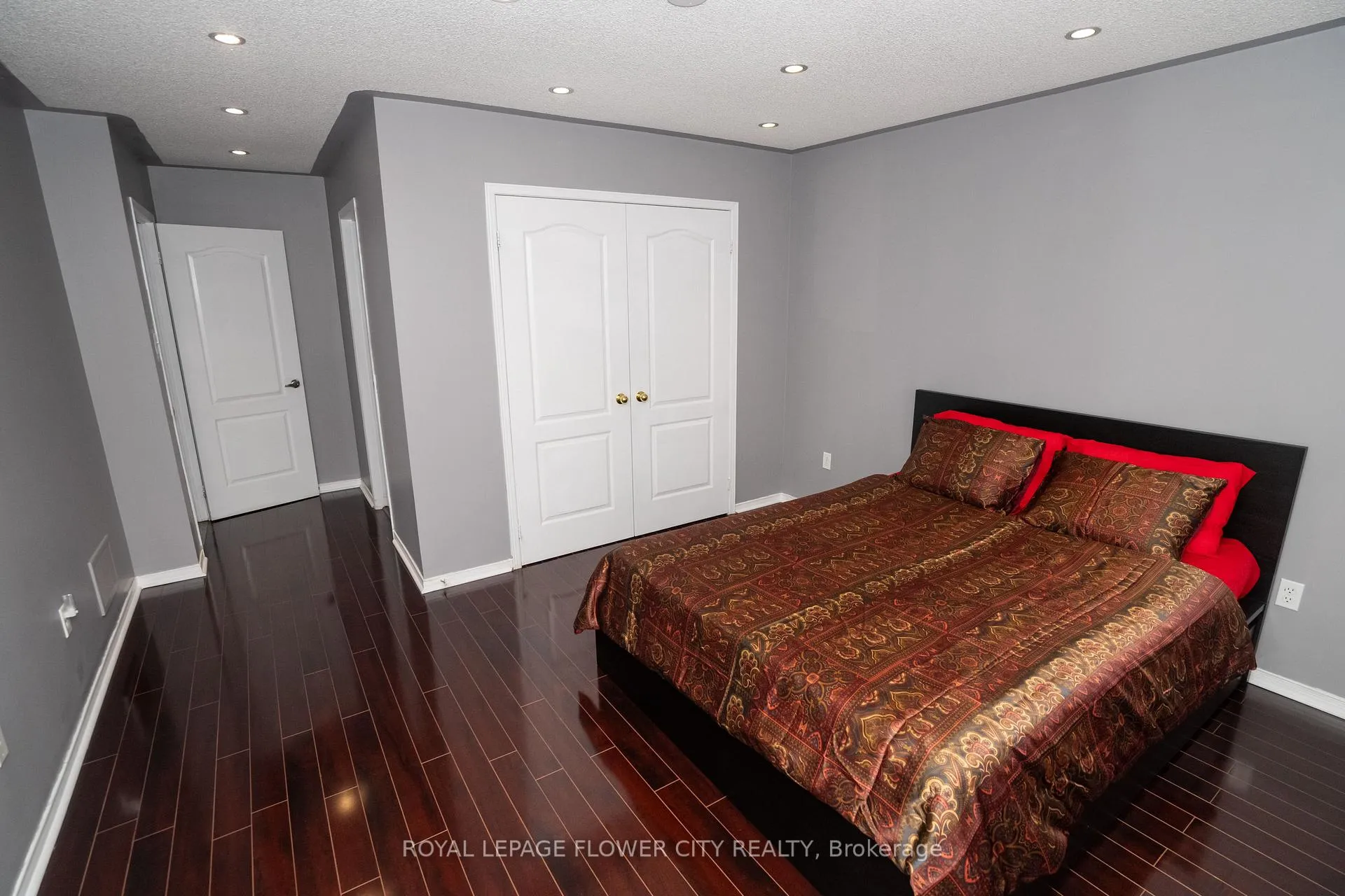 Photo 29 of 26 Ranchero Drive, Brampton, Fletcher's Meadow — HOMEH