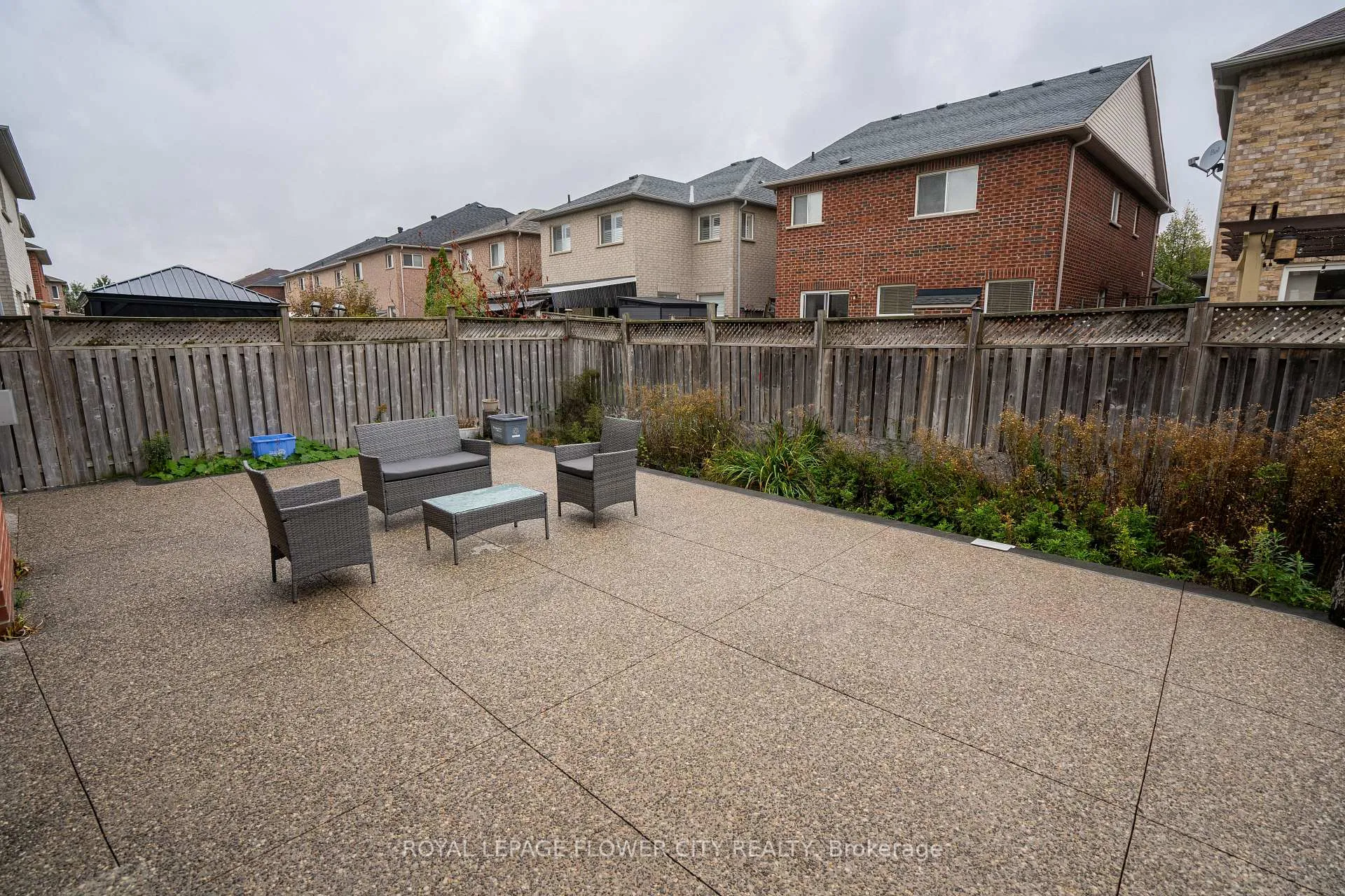 Photo 39 of 26 Ranchero Drive, Brampton, Fletcher's Meadow — HOMEH