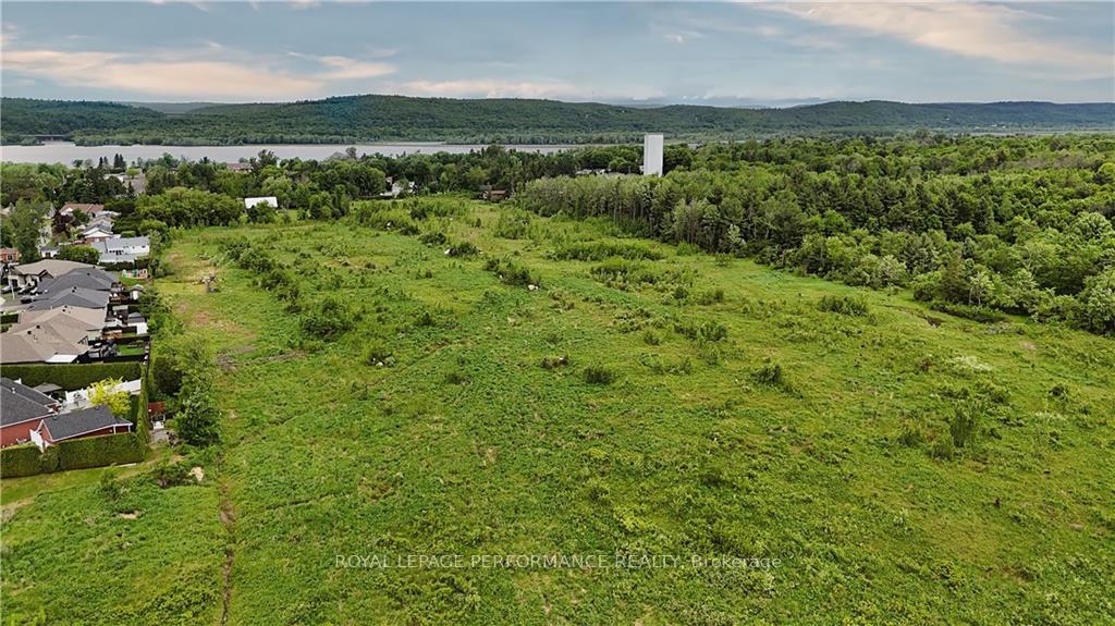 Photo 2 of Victoria Street, Champlain, L'Orignal — HOMEH