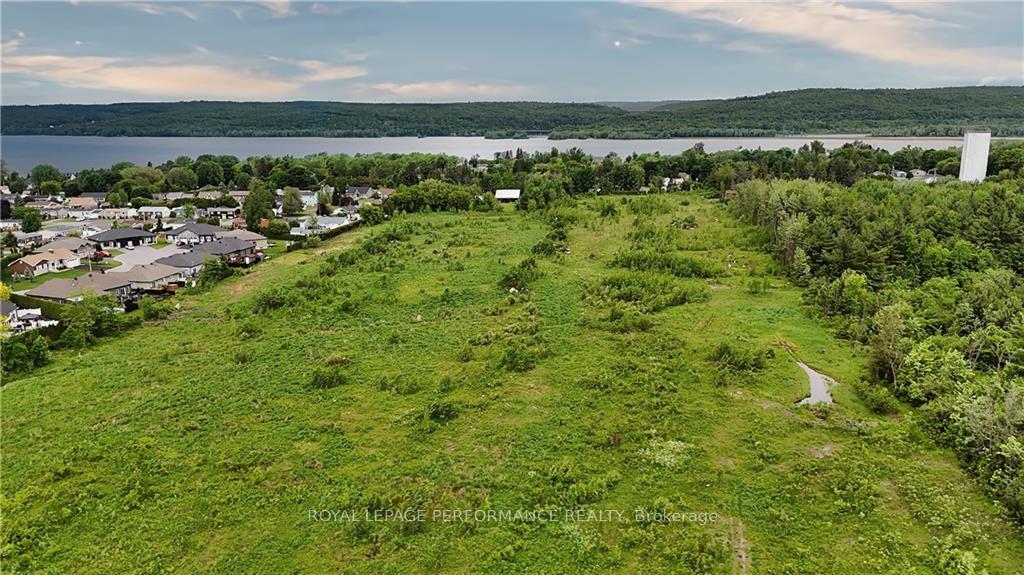 Photo 3 of Victoria Street, Champlain, L'Orignal — HOMEH