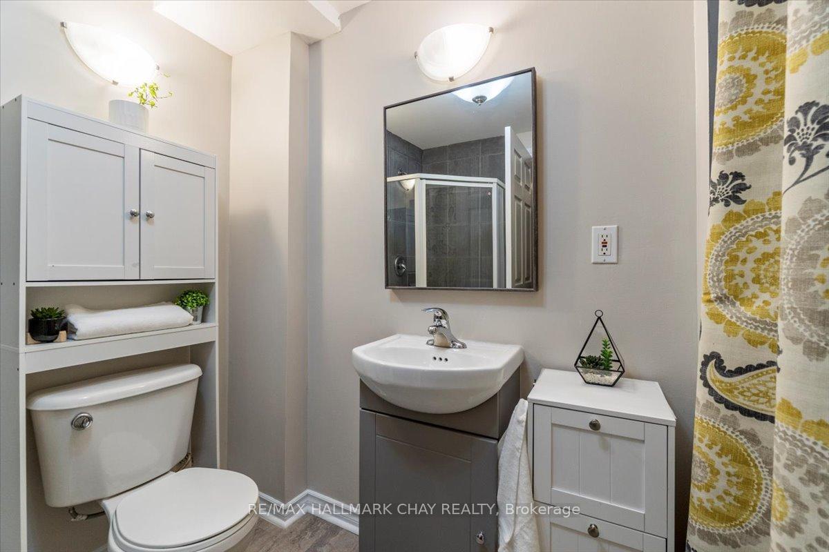 Photo 34 of 20 Stoneybrook Crescent, Barrie, Ardagh — HOMEH