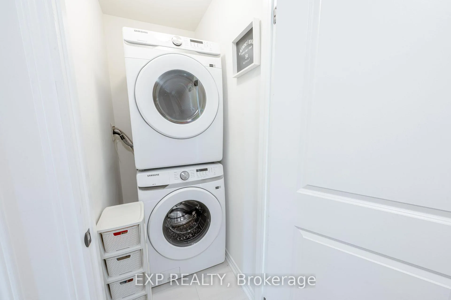 Photo 22 of 28 Vestry Way, Brampton, Goreway Drive Corridor — HOMEH