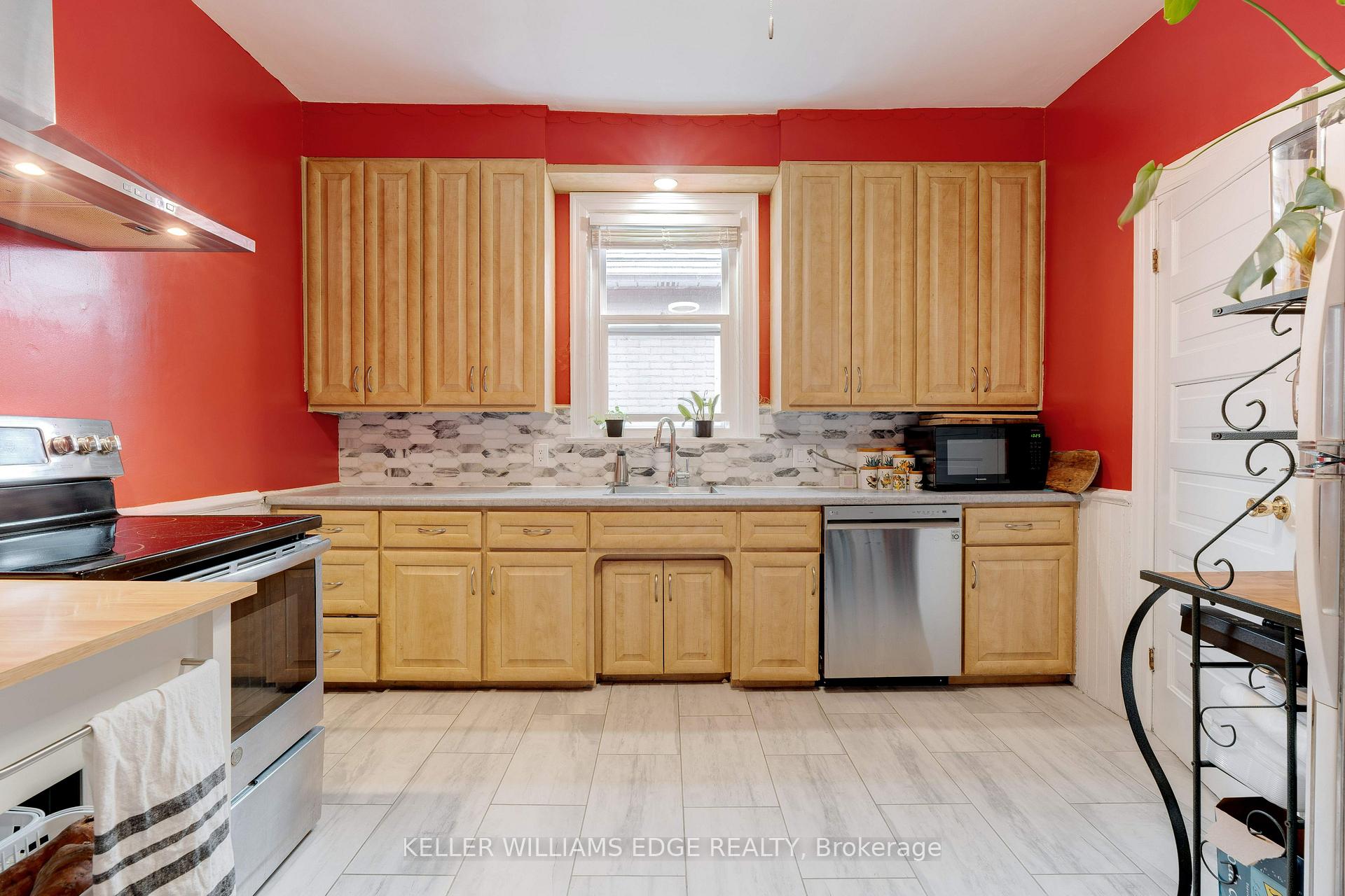 Photo 10 of 276 Wellington Street, Brant, Brantford Twp — HOMEH