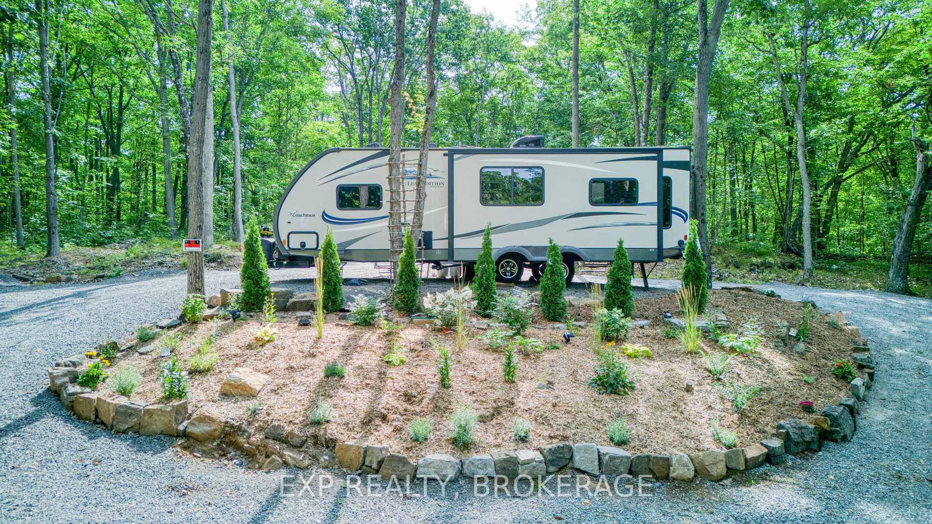 Photo 9 of 1267 Crow Lake Road, Frontenac, Frontenac Centre — HOMEH