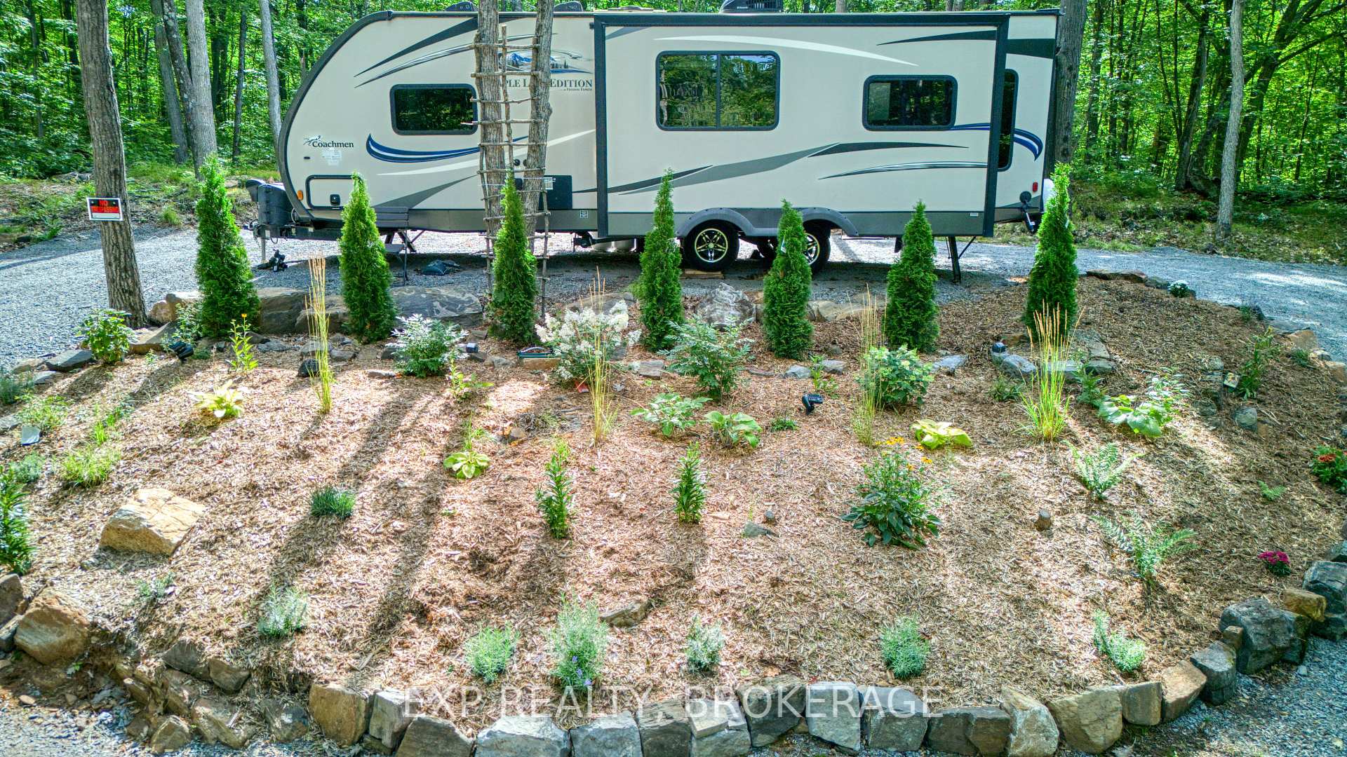 Photo 10 of 1267 Crow Lake Road, Frontenac, Frontenac Centre — HOMEH