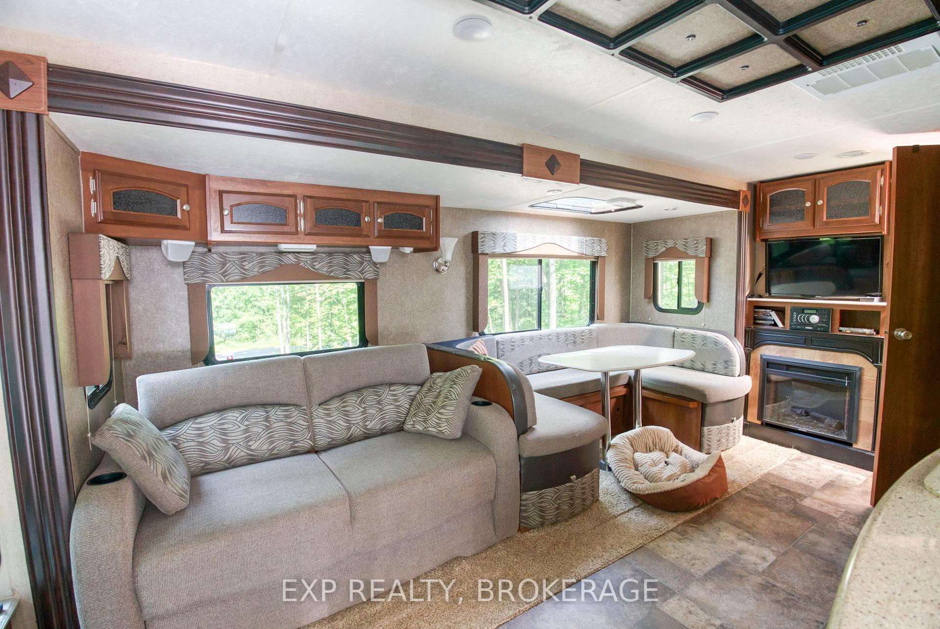 Photo 17 of 1267 Crow Lake Road, Frontenac, Frontenac Centre — HOMEH