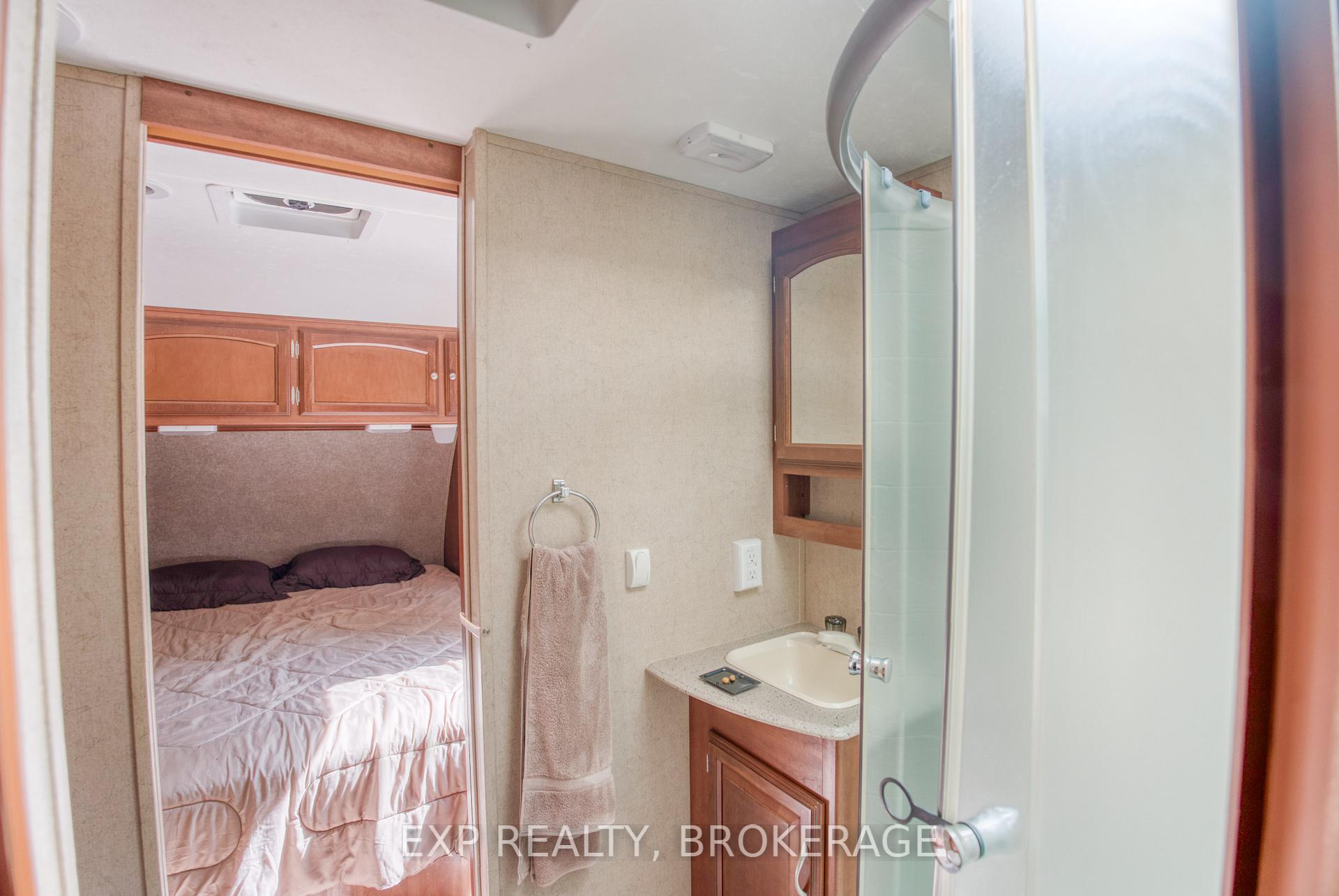 Photo 22 of 1267 Crow Lake Road, Frontenac, Frontenac Centre — HOMEH