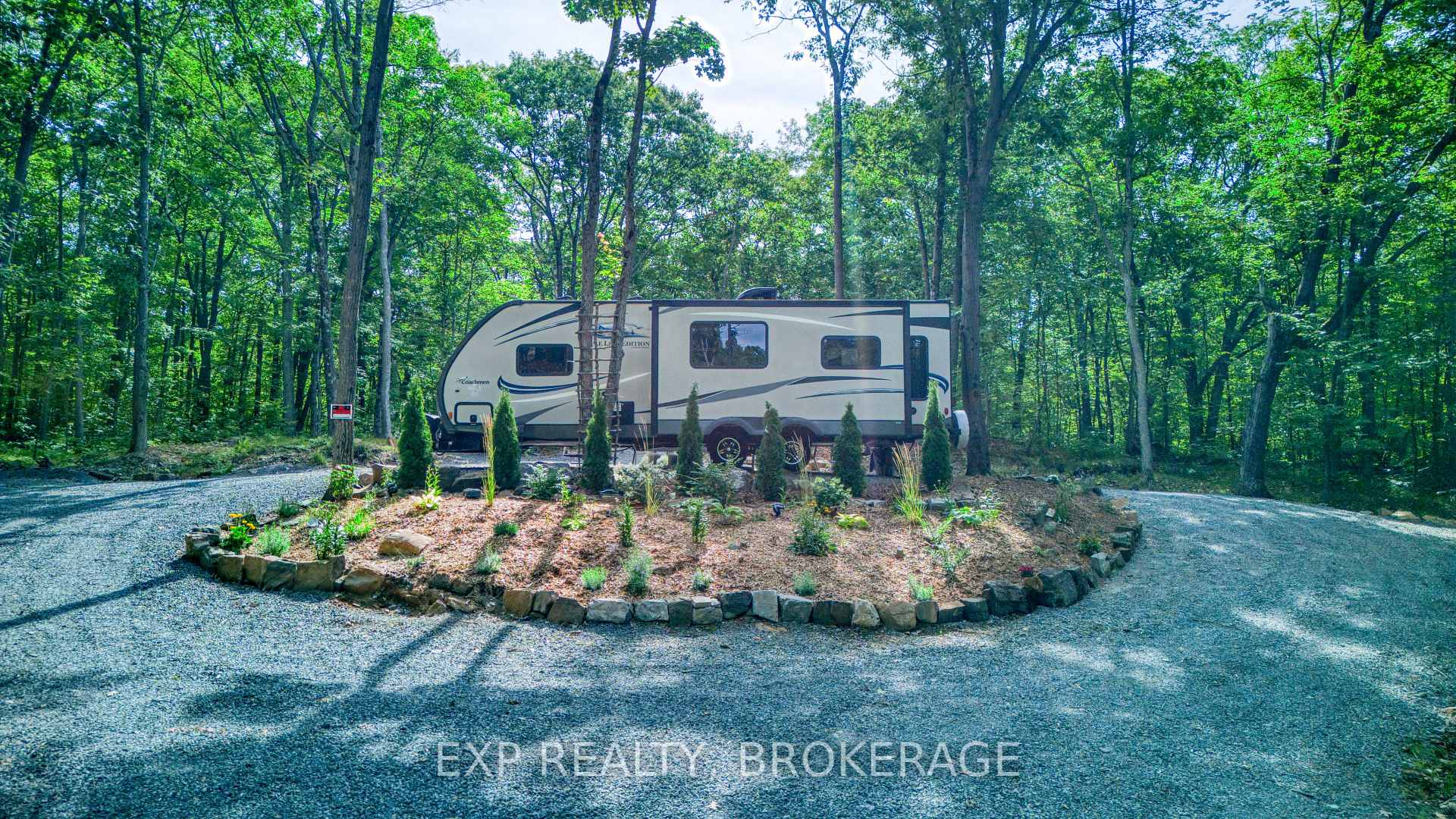 Photo 25 of 1267 Crow Lake Road, Frontenac, Frontenac Centre — HOMEH