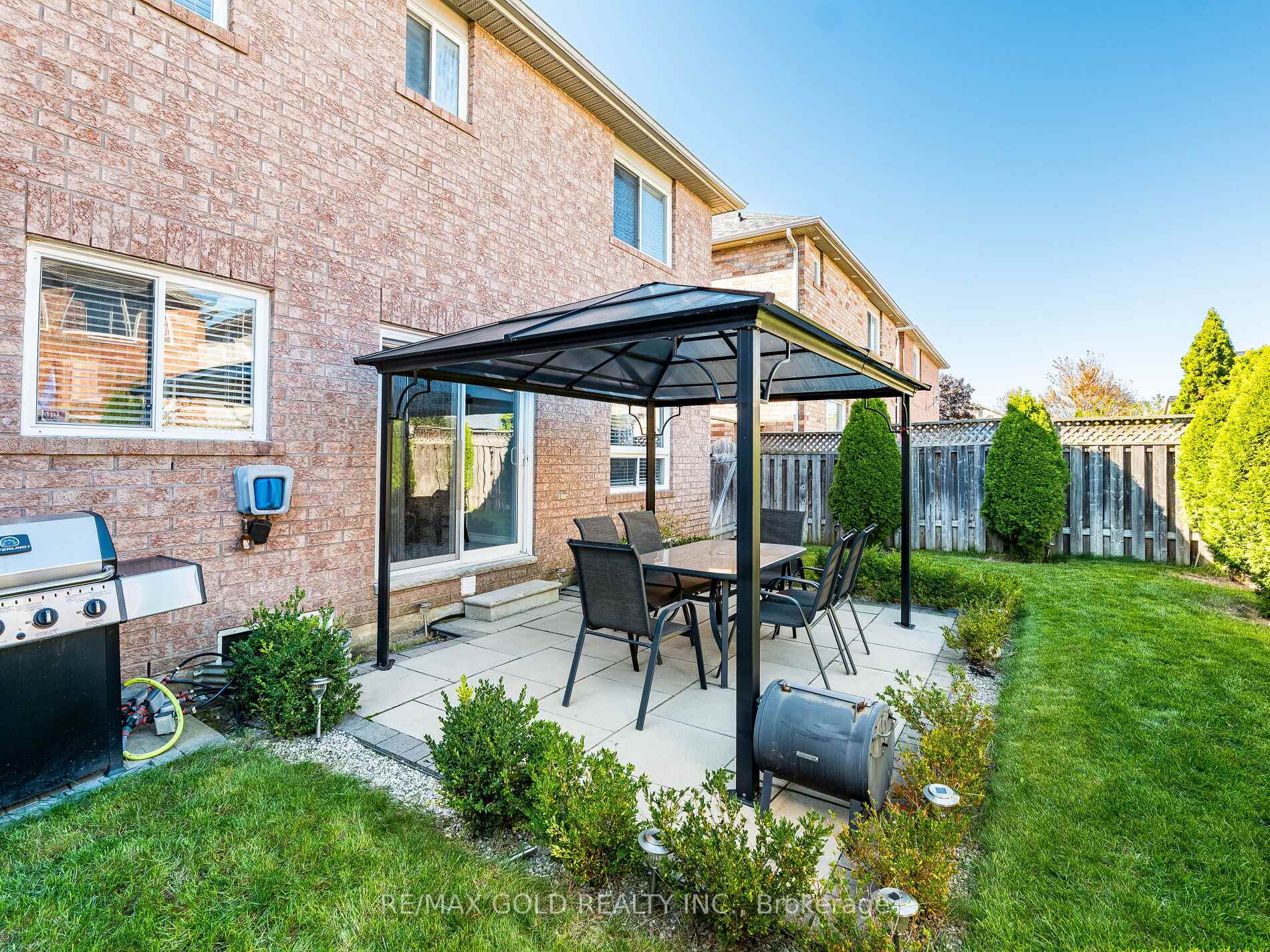 Photo 48 of 43 Sunnyview Road, Brampton, Fletcher's Meadow — HOMEH