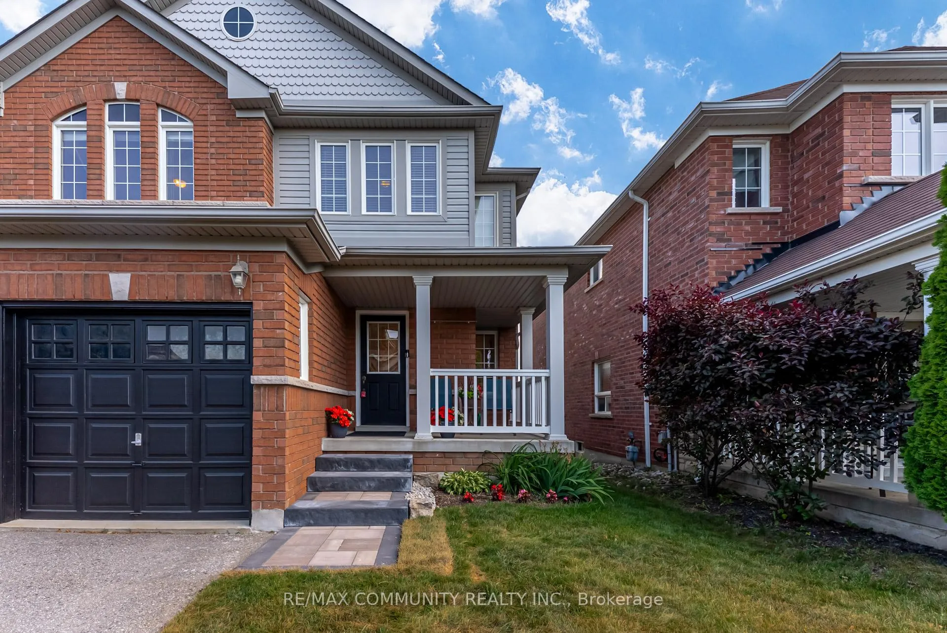 Photo 2 of 1852 Birchview Drive, Oshawa, Samac — HOMEH