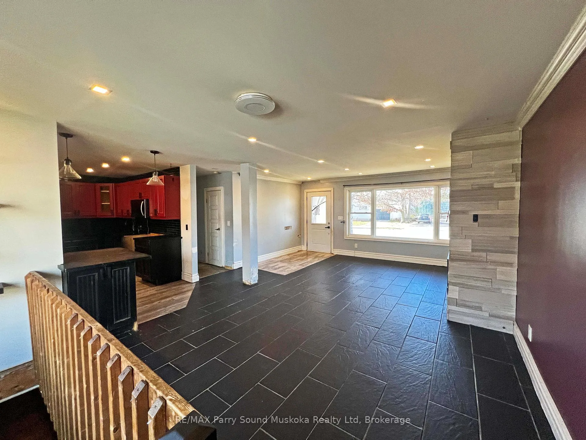 Photo 28 of 119 Gibson Street, Parry Sound — HOMEH