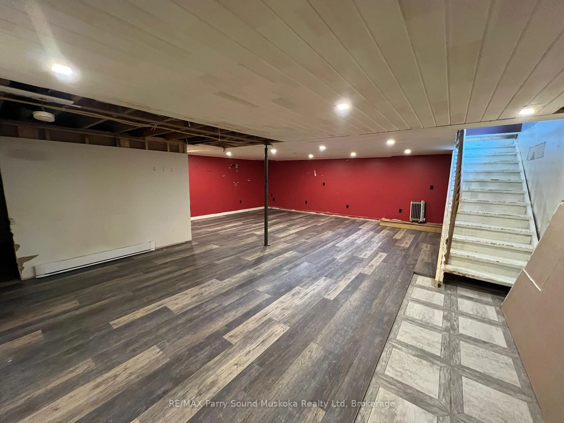 Photo 74 of 119 Gibson Street, Parry Sound — HOMEH