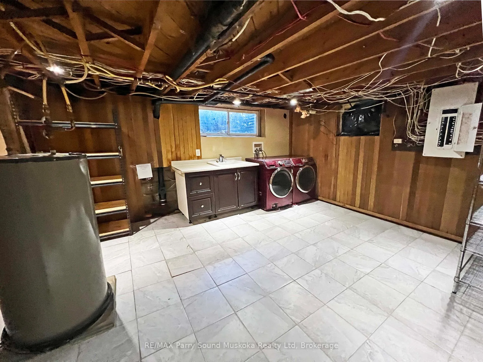 Photo 95 of 119 Gibson Street, Parry Sound — HOMEH