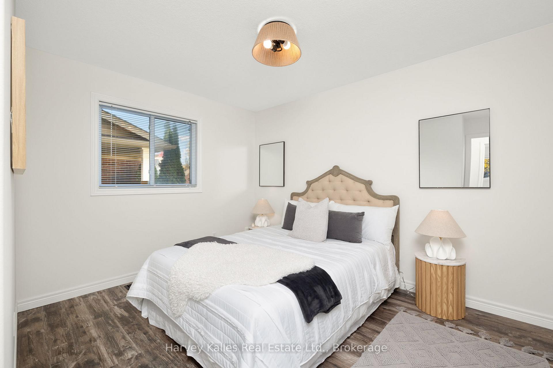 Photo 27 of 12 Chamberlain Crescent, Collingwood — HOMEH