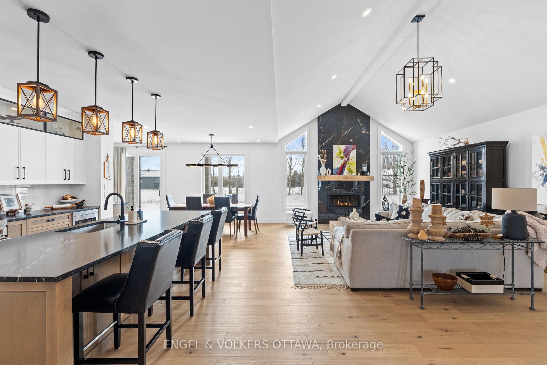Photo 6 of 425 Ginger Crescent, Ottawa, Metcalfe — HOMEH