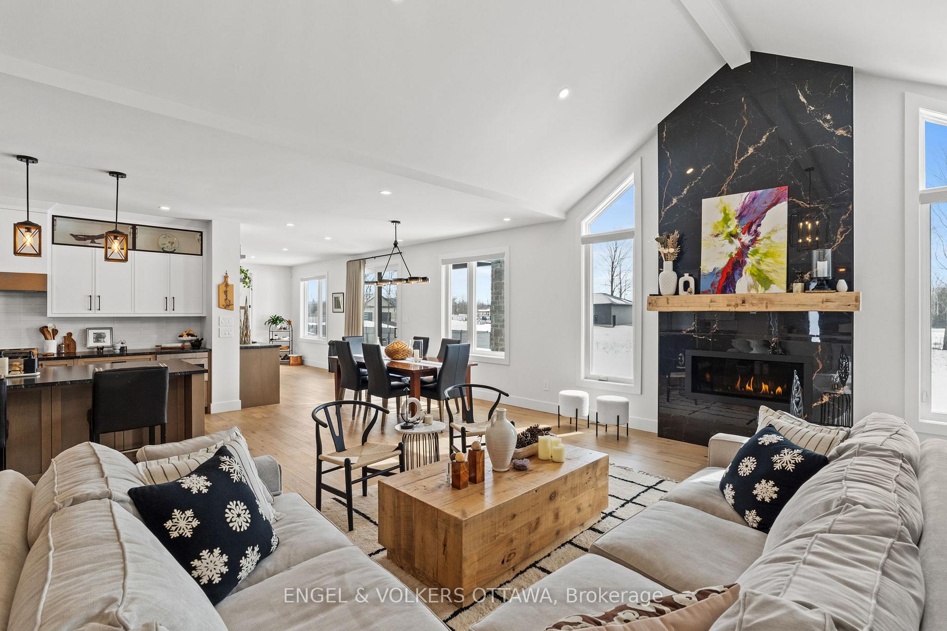 Photo 7 of 425 Ginger Crescent, Ottawa, Metcalfe — HOMEH