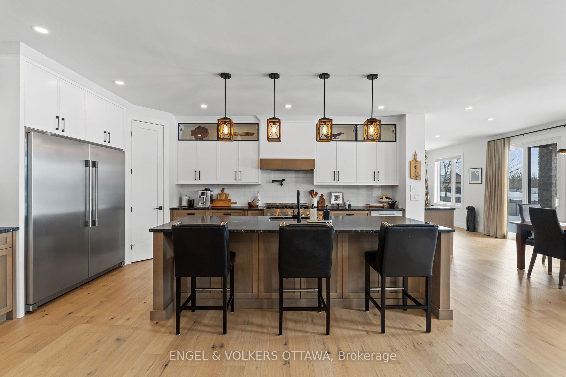Photo 11 of 425 Ginger Crescent, Ottawa, Metcalfe — HOMEH