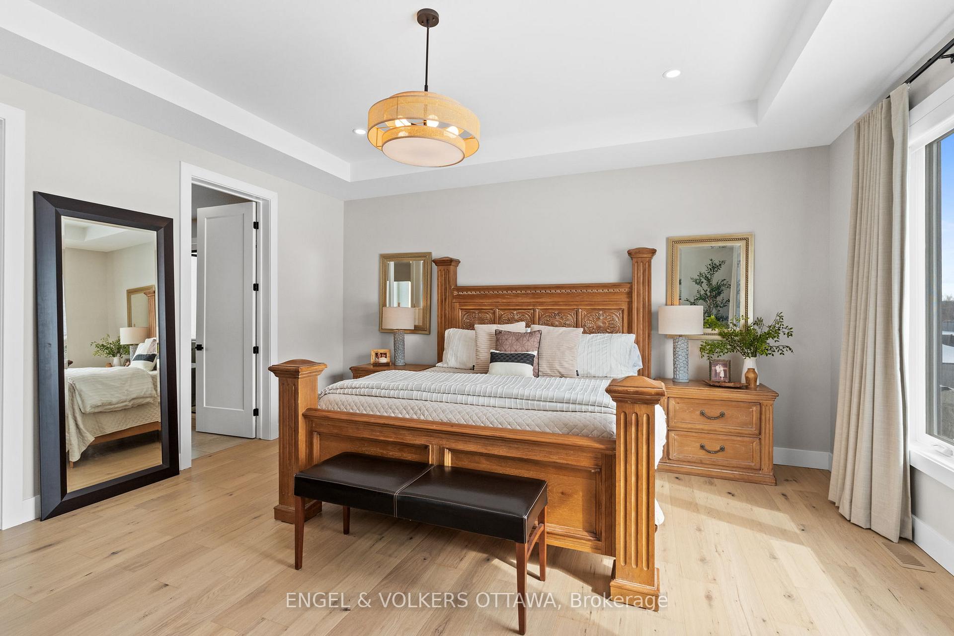 Photo 20 of 425 Ginger Crescent, Ottawa, Metcalfe — HOMEH