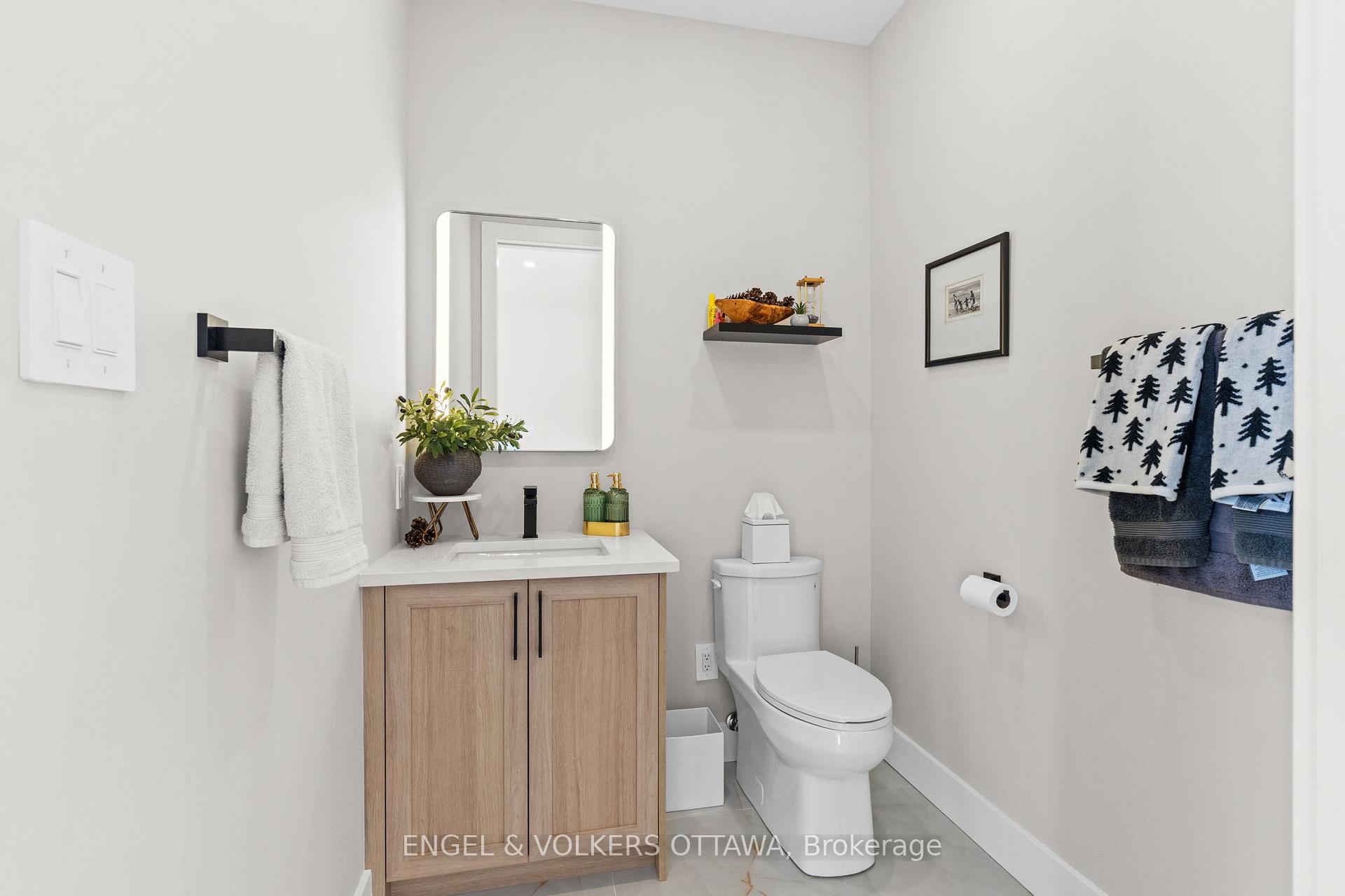 Photo 25 of 425 Ginger Crescent, Ottawa, Metcalfe — HOMEH