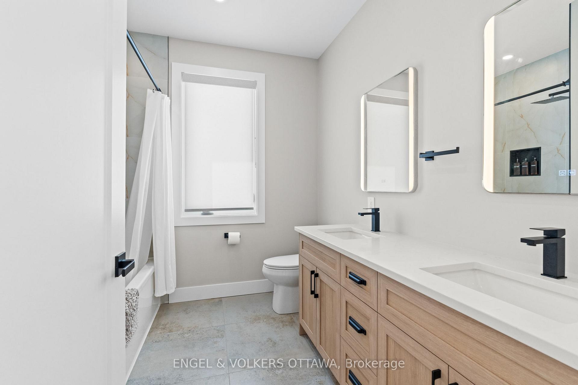 Photo 34 of 425 Ginger Crescent, Ottawa, Metcalfe — HOMEH