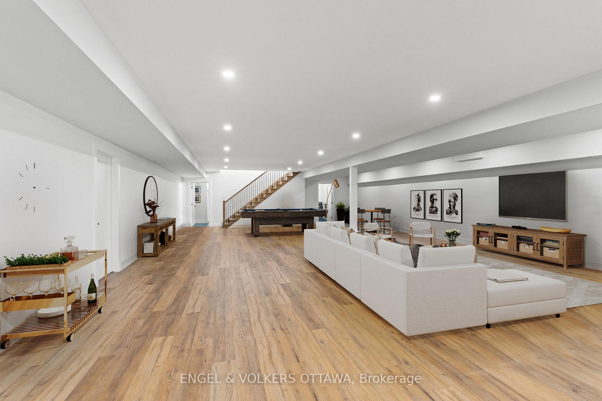 Photo 37 of 425 Ginger Crescent, Ottawa, Metcalfe — HOMEH