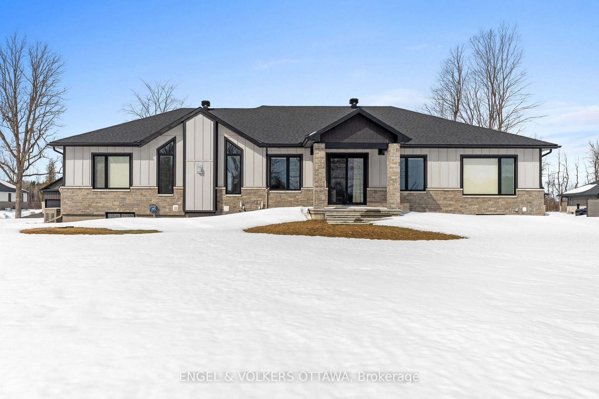 Photo 45 of 425 Ginger Crescent, Ottawa, Metcalfe — HOMEH