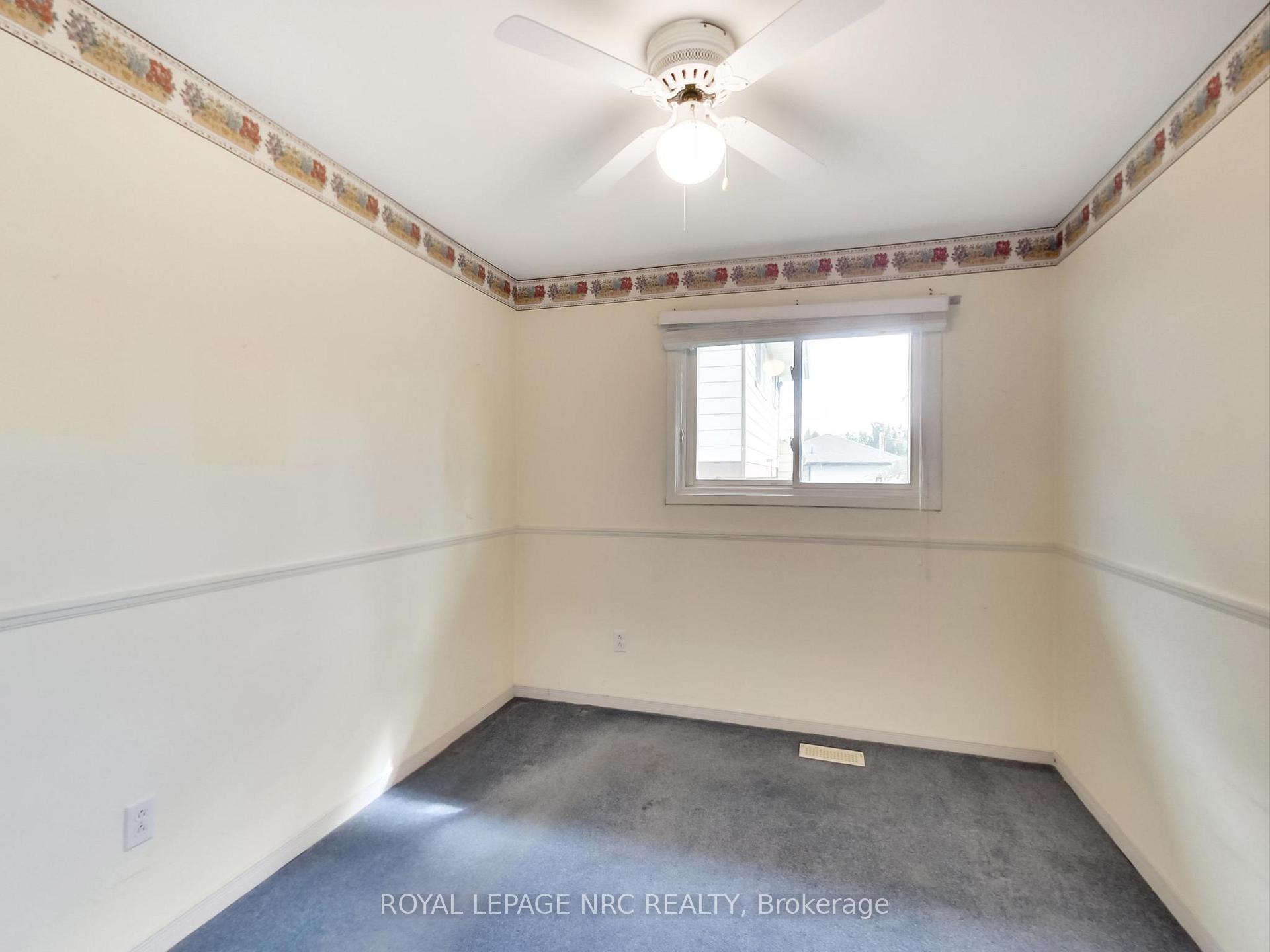 Photo 23 of 4368 Longmoor Drive, Burlington, Shoreacres — HOMEH