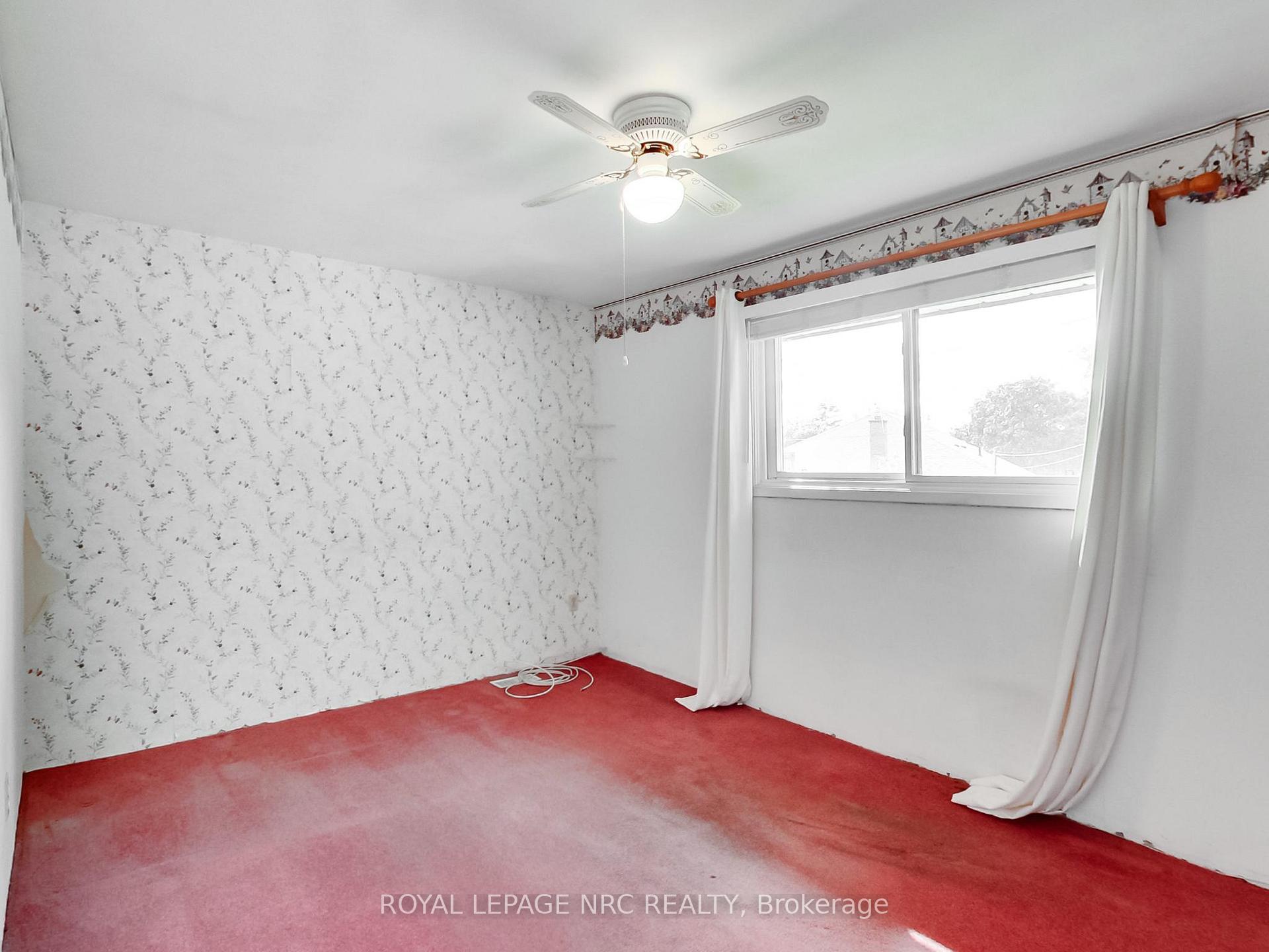 Photo 24 of 4368 Longmoor Drive, Burlington, Shoreacres — HOMEH