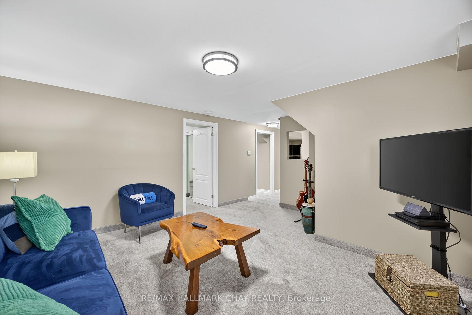 Photo 27 of 121 Marshall Street, Barrie, Allandale Heights — HOMEH