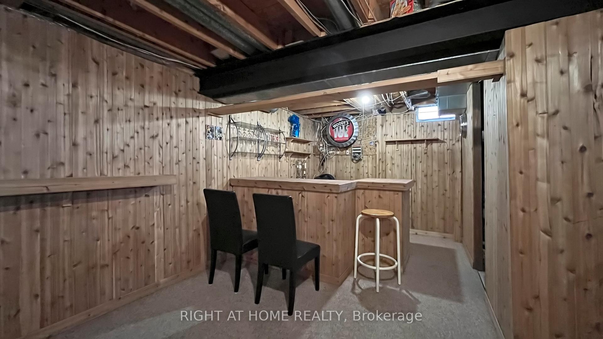 Photo 34 of 38 Redmond Drive, Ajax, Central — HOMEH