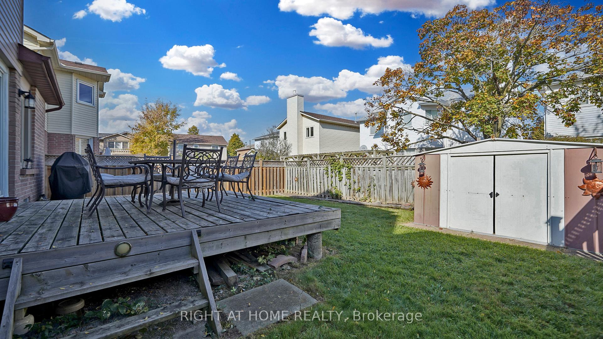 Photo 37 of 38 Redmond Drive, Ajax, Central — HOMEH