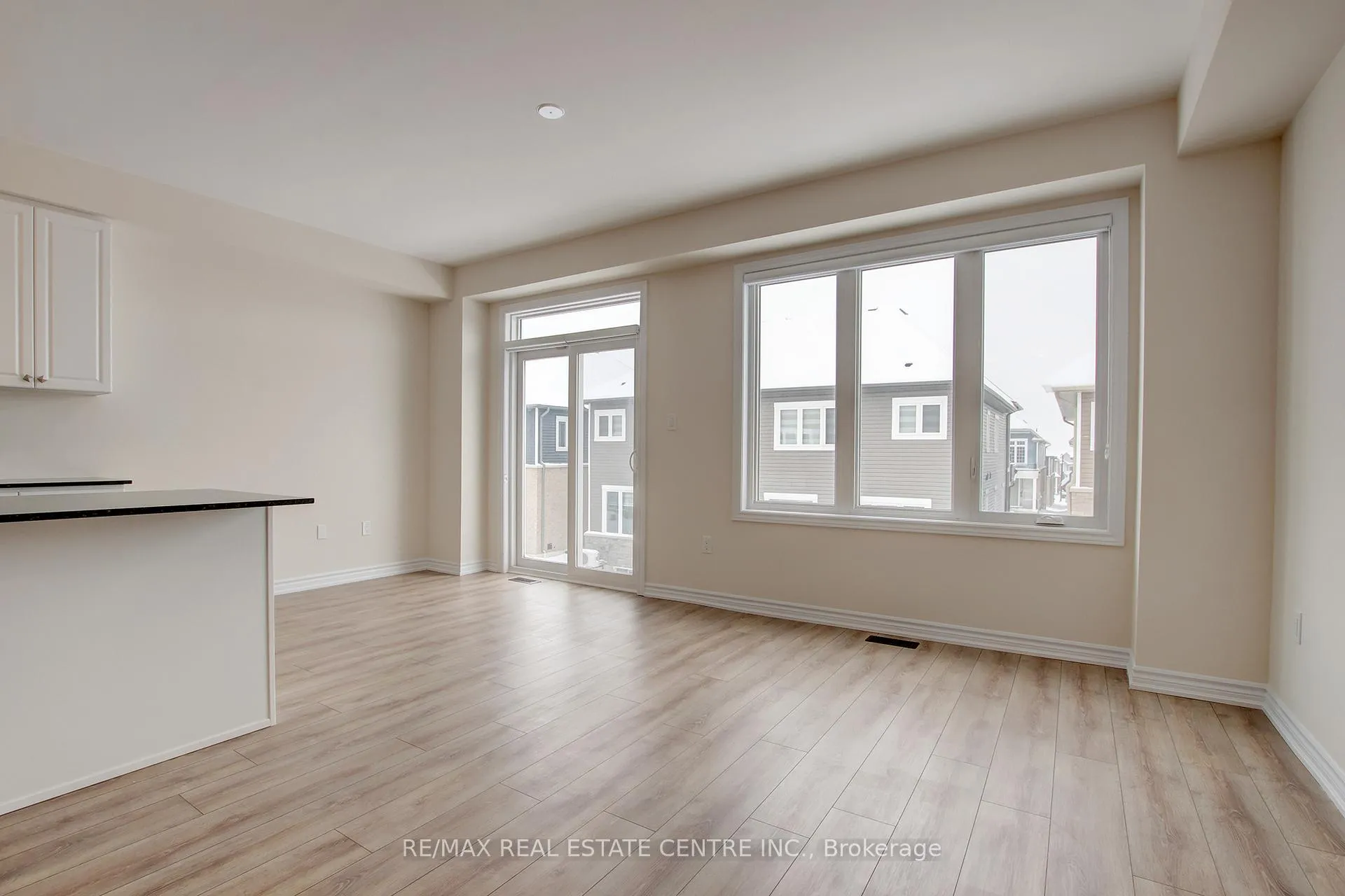 Photo 13 of 133 Gear Avenue, Erin — HOMEH