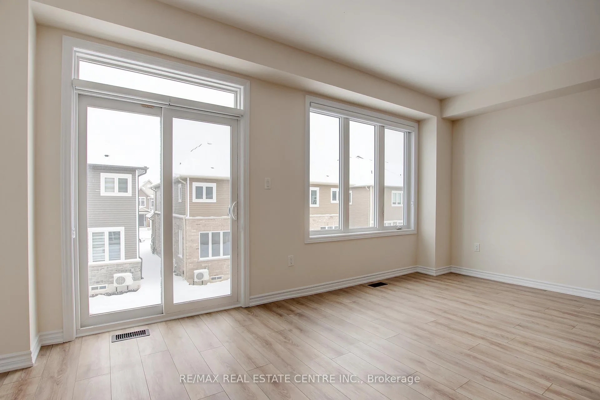 Photo 17 of 133 Gear Avenue, Erin — HOMEH