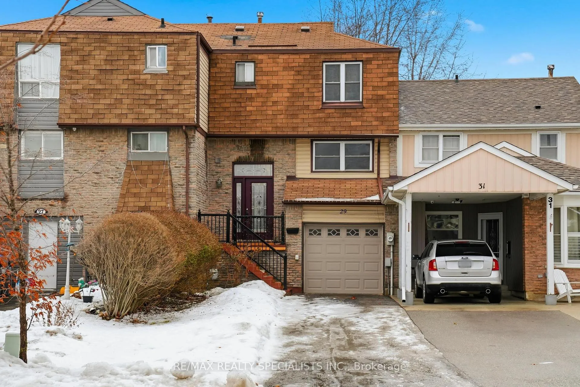 Photo 1 of 29 Fanshawe Drive, Brampton, Heart Lake West — HOMEH
