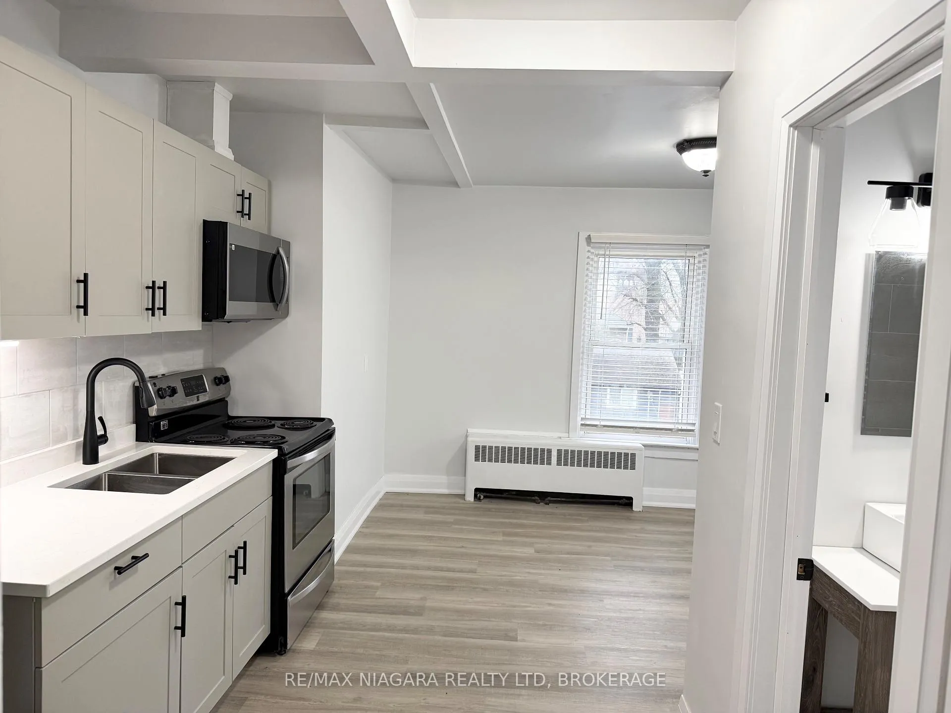 Photo 14 of Unit Unit 6, 4711 River Road, Niagara Falls, Downtown — HOMEH