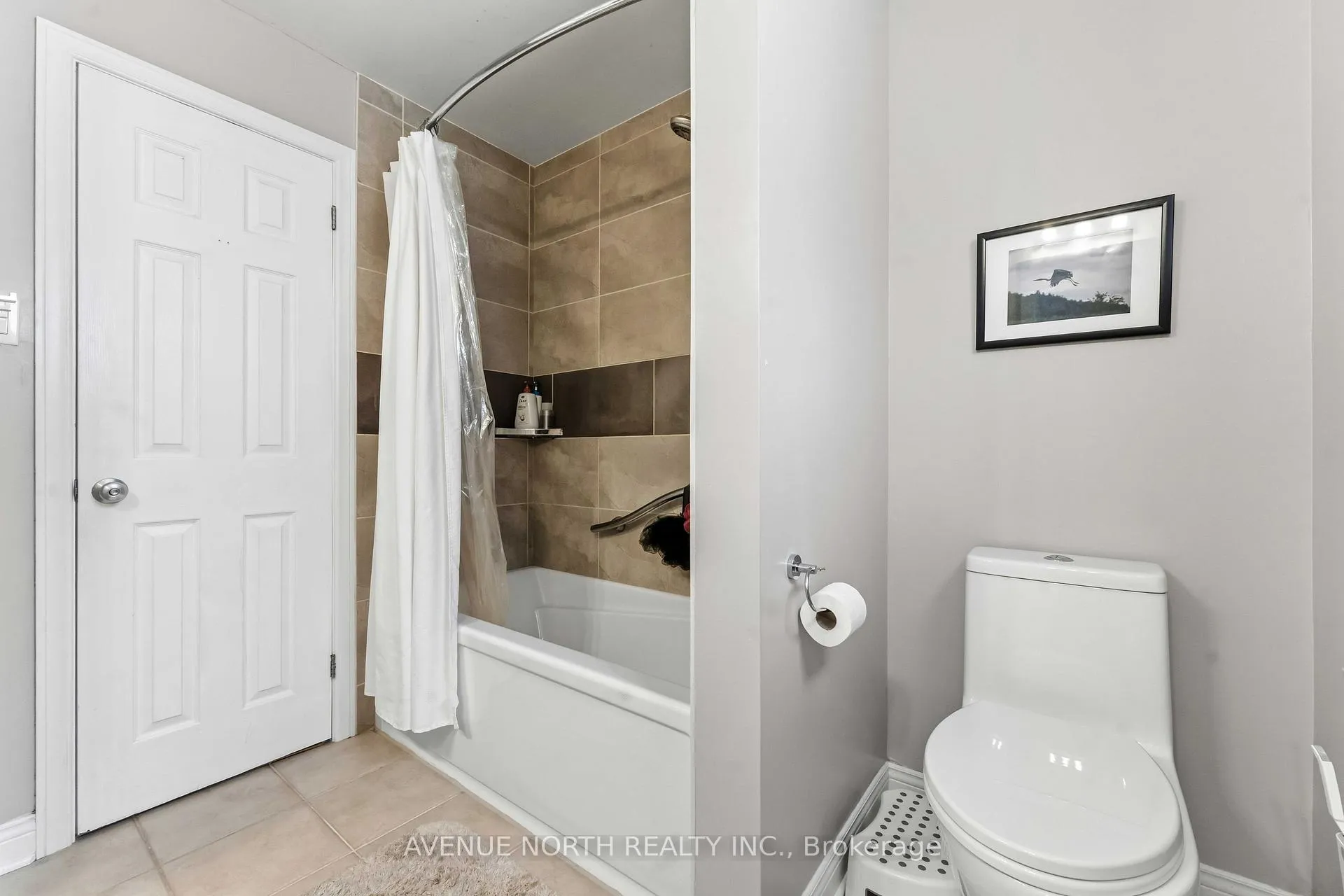 Photo 21 of 1017 Arrowhead Place, Ottawa, Convent Glen — HOMEH