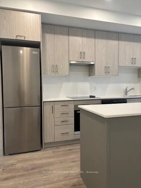 Photo 5 of Unit 704, 461 Green Road, Hamilton, Lakeshore — HOMEH