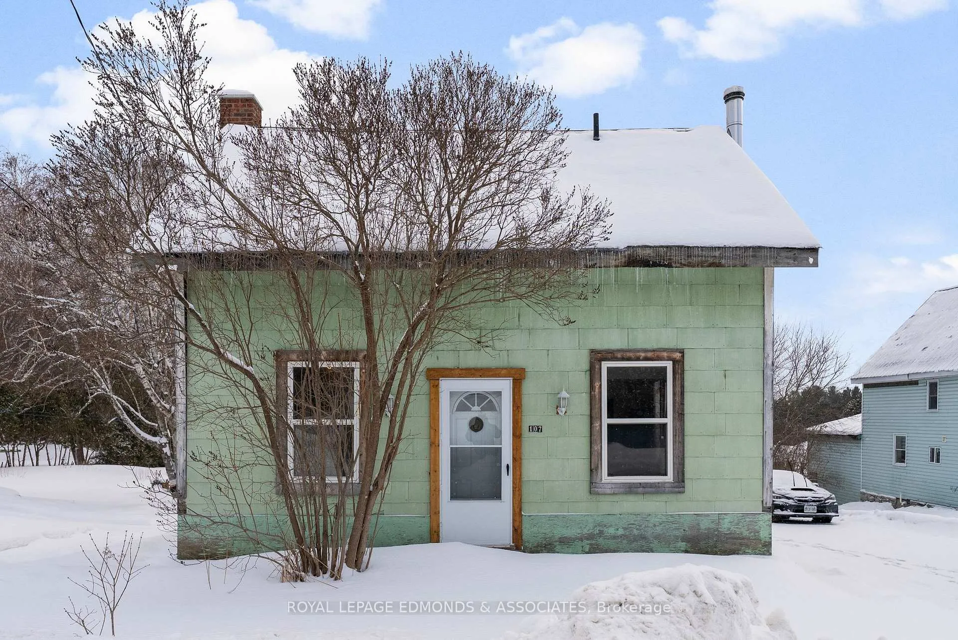 Photo 2 of 107 Bonnechere Street E, Bonnechere Valley, Eganville/Bonnechere Twp — HOMEH