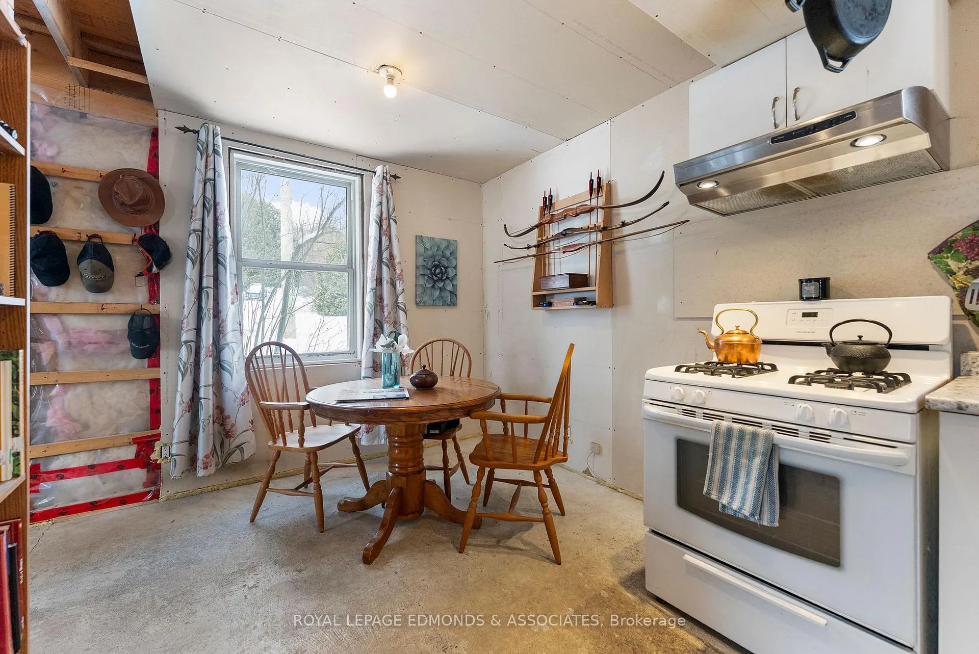 Photo 14 of 107 Bonnechere Street E, Bonnechere Valley, Eganville/Bonnechere Twp — HOMEH