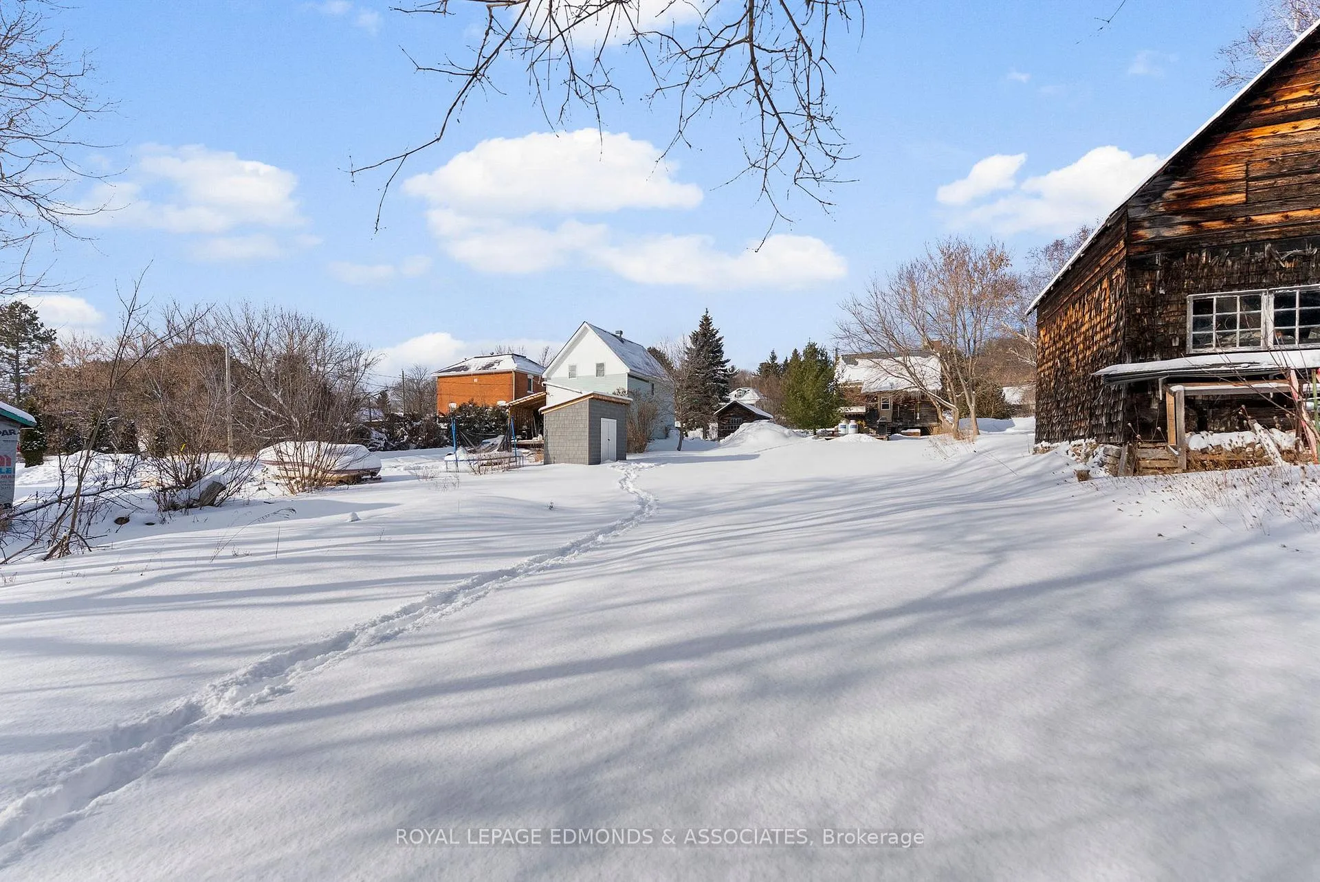 Photo 38 of 107 Bonnechere Street E, Bonnechere Valley, Eganville/Bonnechere Twp — HOMEH