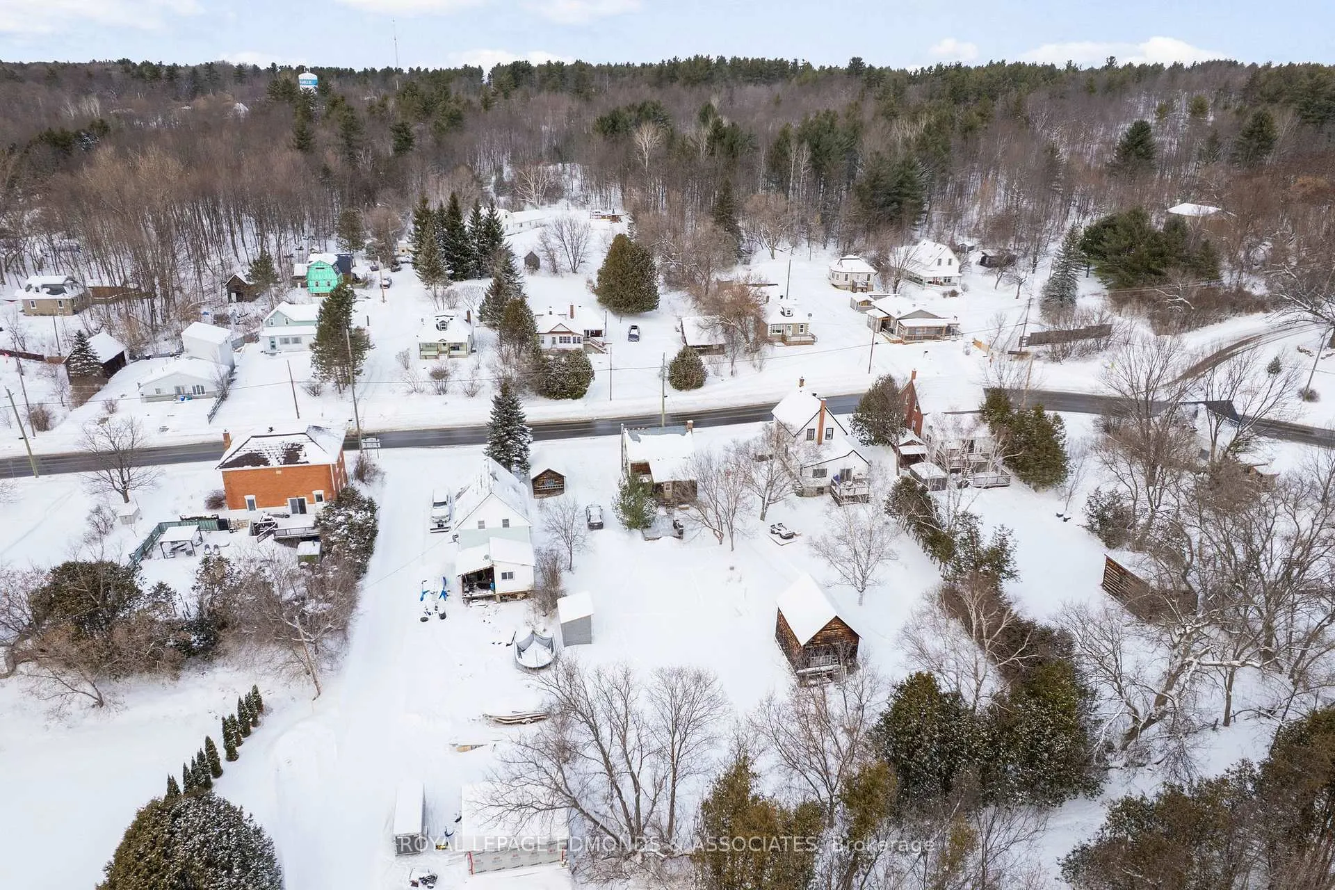 Photo 41 of 107 Bonnechere Street E, Bonnechere Valley, Eganville/Bonnechere Twp — HOMEH